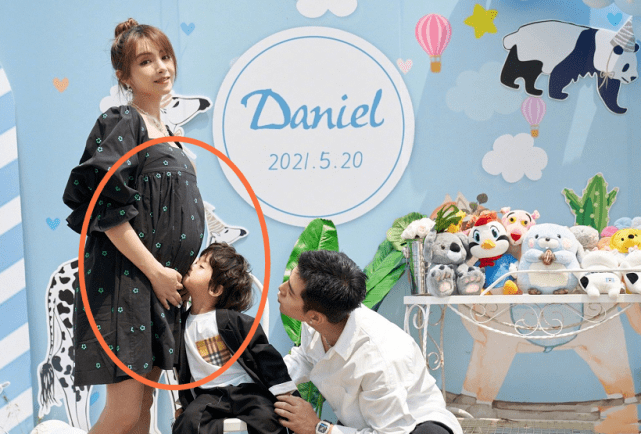 有种"p图"叫麦迪娜,3天时间从小腹平坦到大肚婆,怀疑人生_肚子_身材