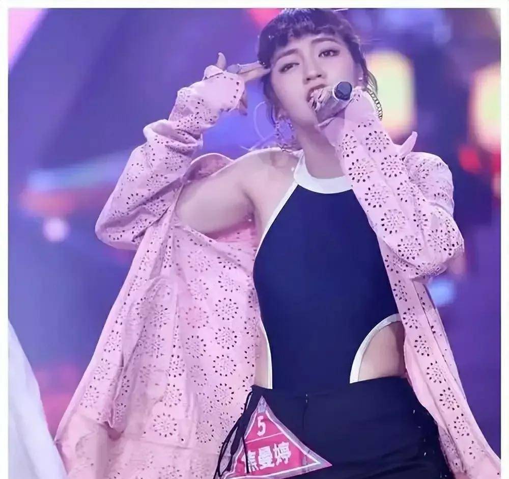 黄色皮肤身材火辣,圈内名人给点赞_焦曼婷_网友_老爹