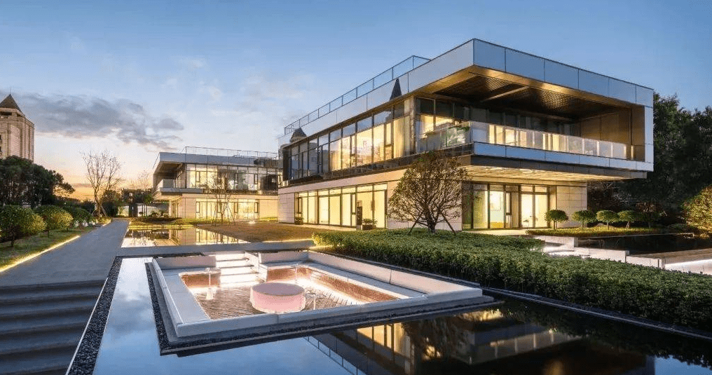 上海美兰湖硅谷中心二期(美兰天地)美兰湖高尔夫果岭商业别墅!