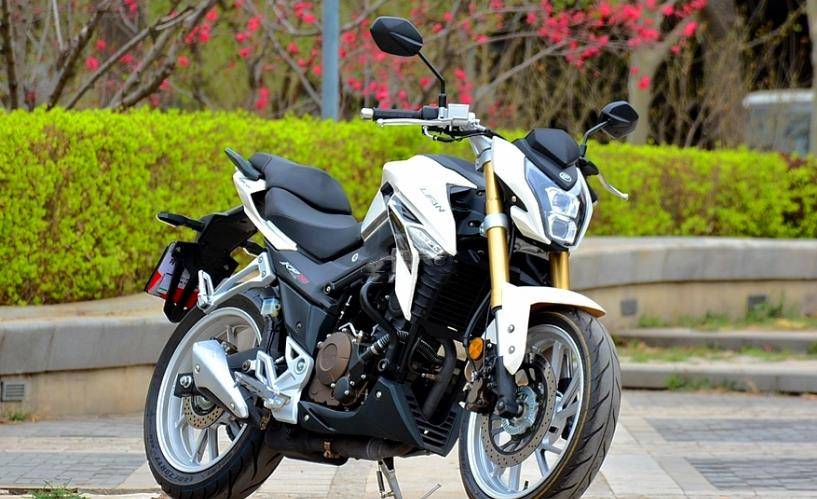 力帆kp250的外观设计被更多的人认可,主要原因还是因为这是一款好几年