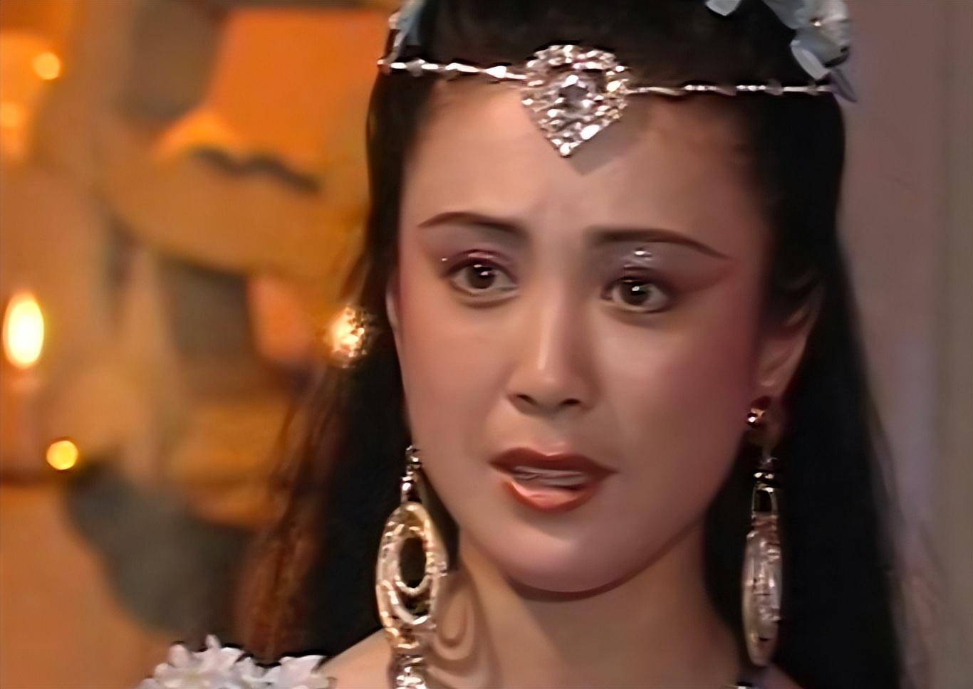 新《封神榜》开播,6小时冲上飙升榜第二,女演员身材成最大看点_杨戬