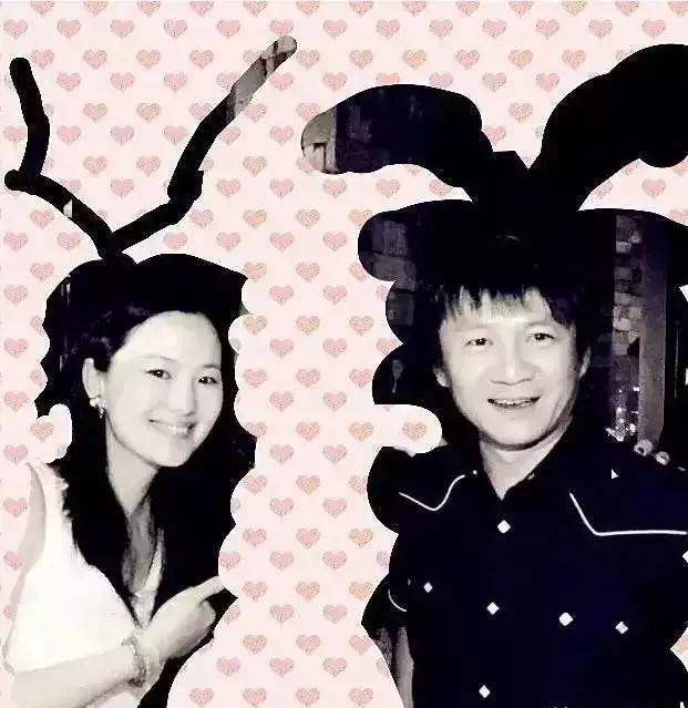 1989年,20岁王菲,那时名字叫王靖雯,男朋友是栾树彬…_窦唯_黑豹乐队