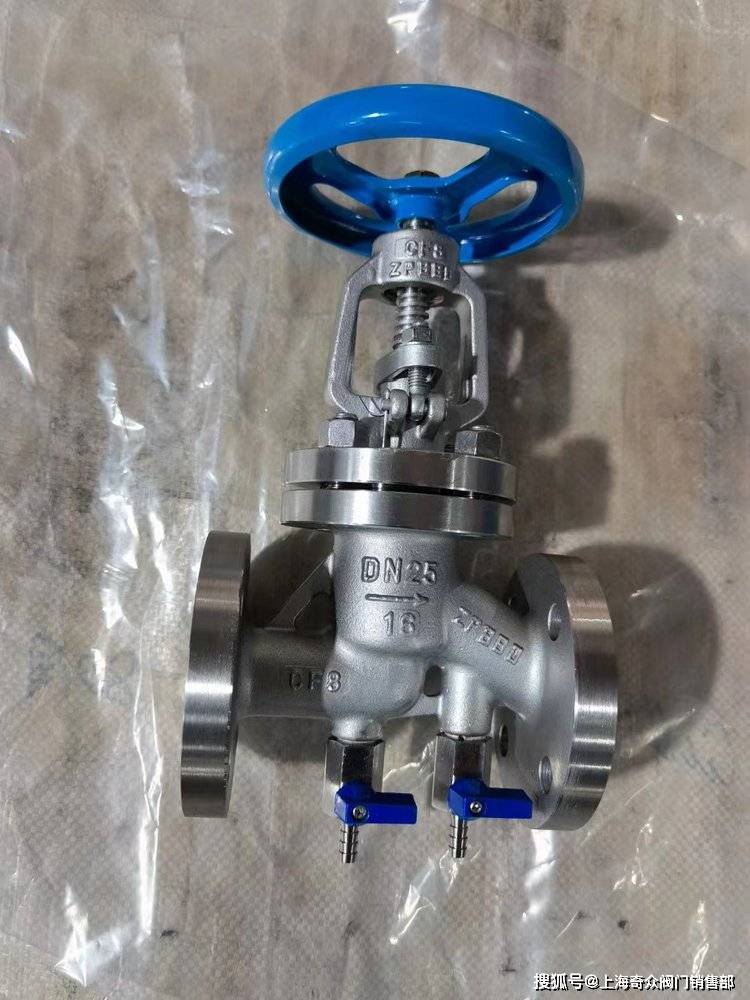 洁净系统中作为开关启闭阀使用,内部卫生级抛光,底部可设置双排孔阀门