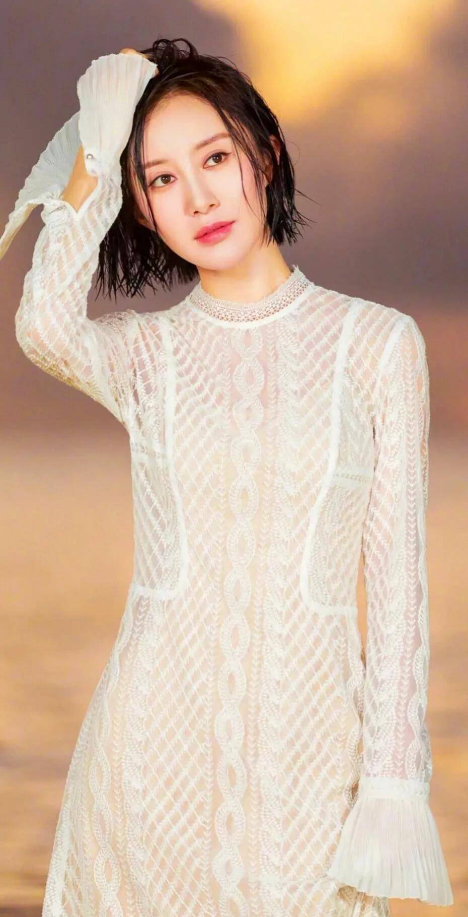 32岁童年女神舒畅大变样?