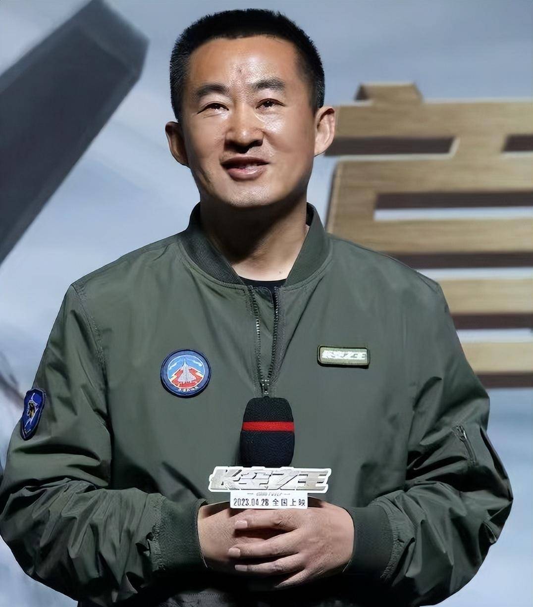 这部歼20出镜的空军电影,燃爆了_长空_观众_试飞员