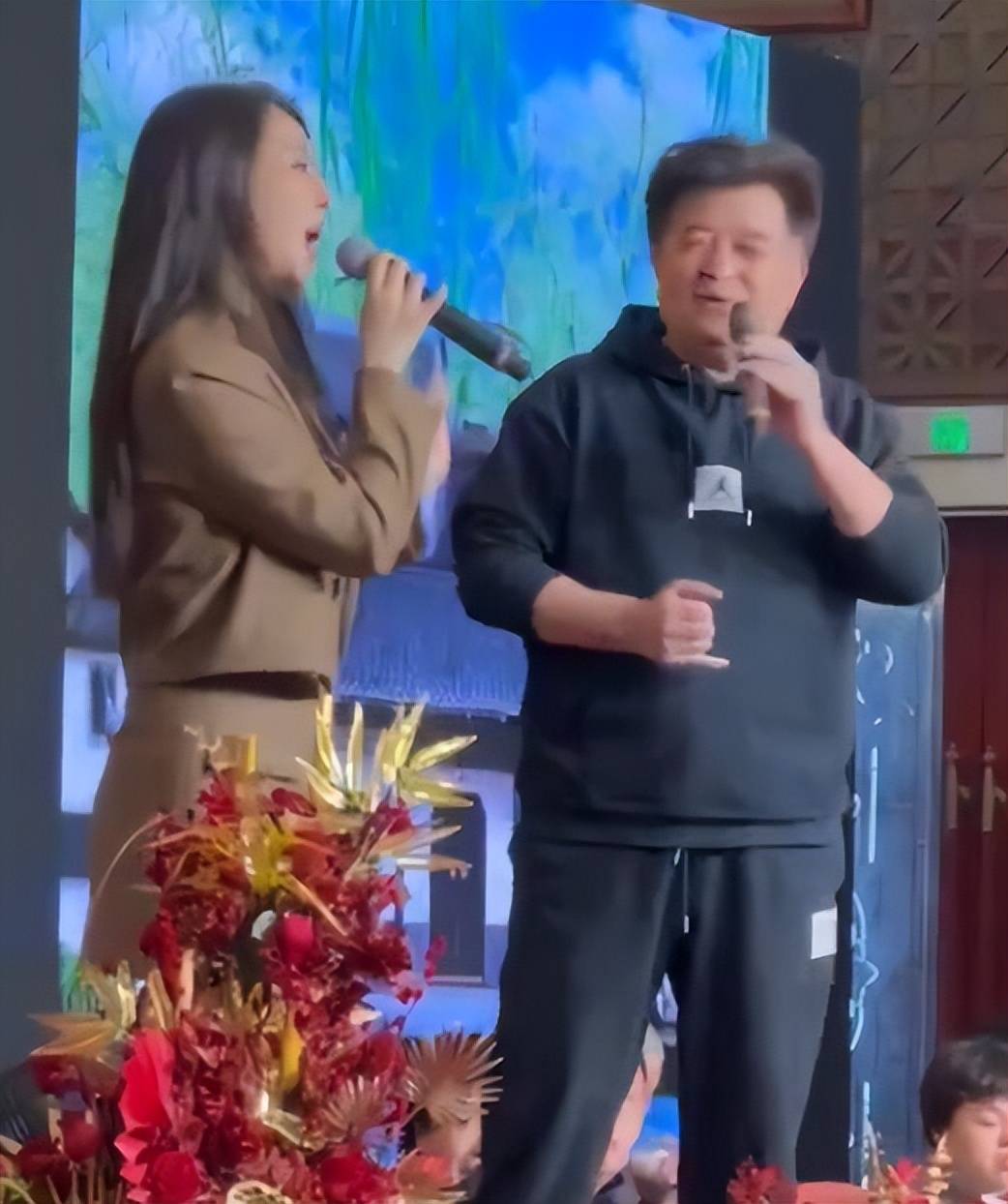 离开公众视野已八年！毕福剑虽然没了事业，但却衣食无忧-毕福剑重新出来了