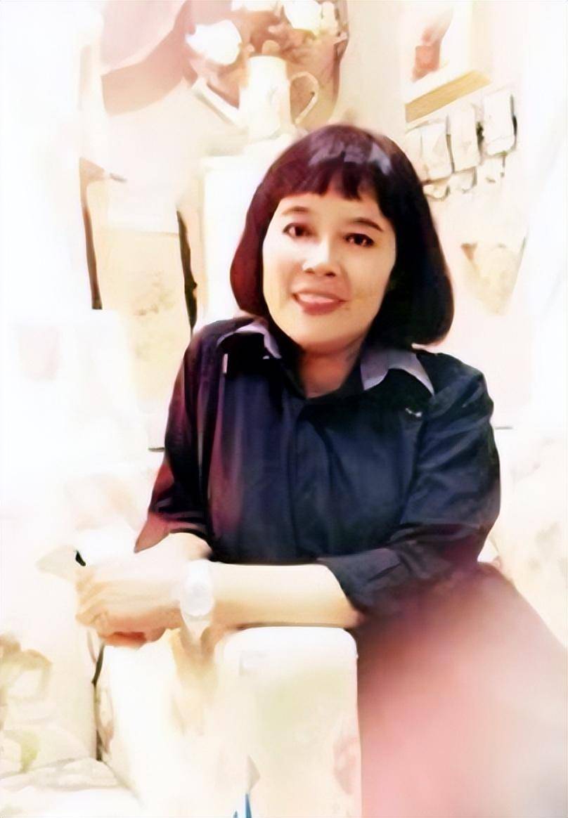 "风流"导演杨延晋:因潘虹离婚,再婚娶才女玄小佛,现在怎样了_洪融