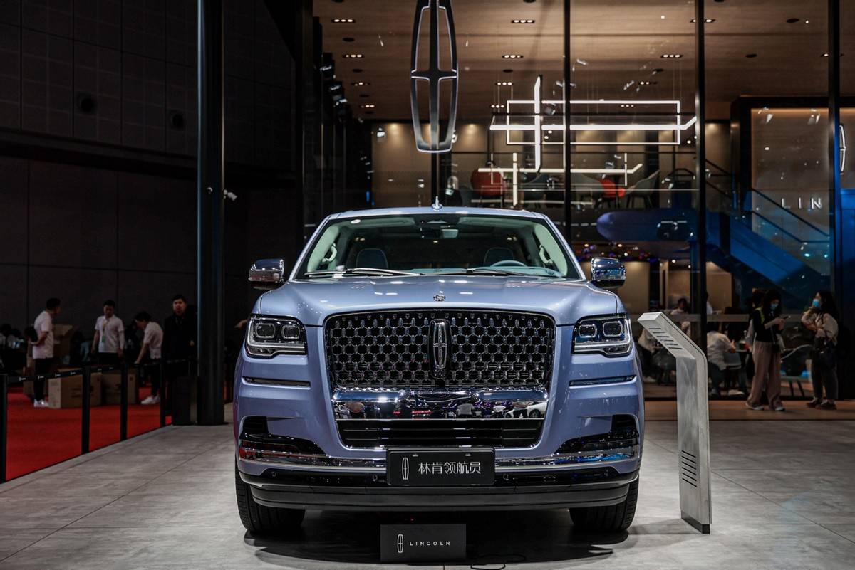 成功人士独具魅力的首选座驾,这台车为何成新宠_搜狐汽车_搜狐网