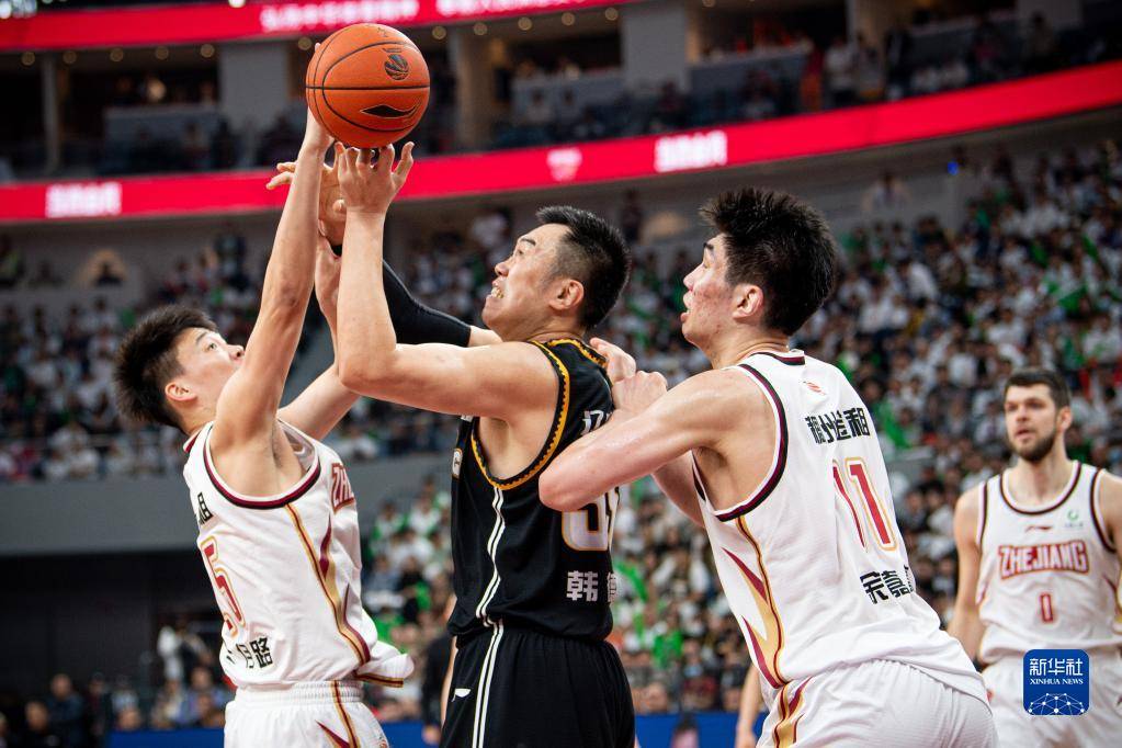 组图:cba总决赛辽宁男篮2-0浙江 李晓旭怒吼_比赛_新华社_球员