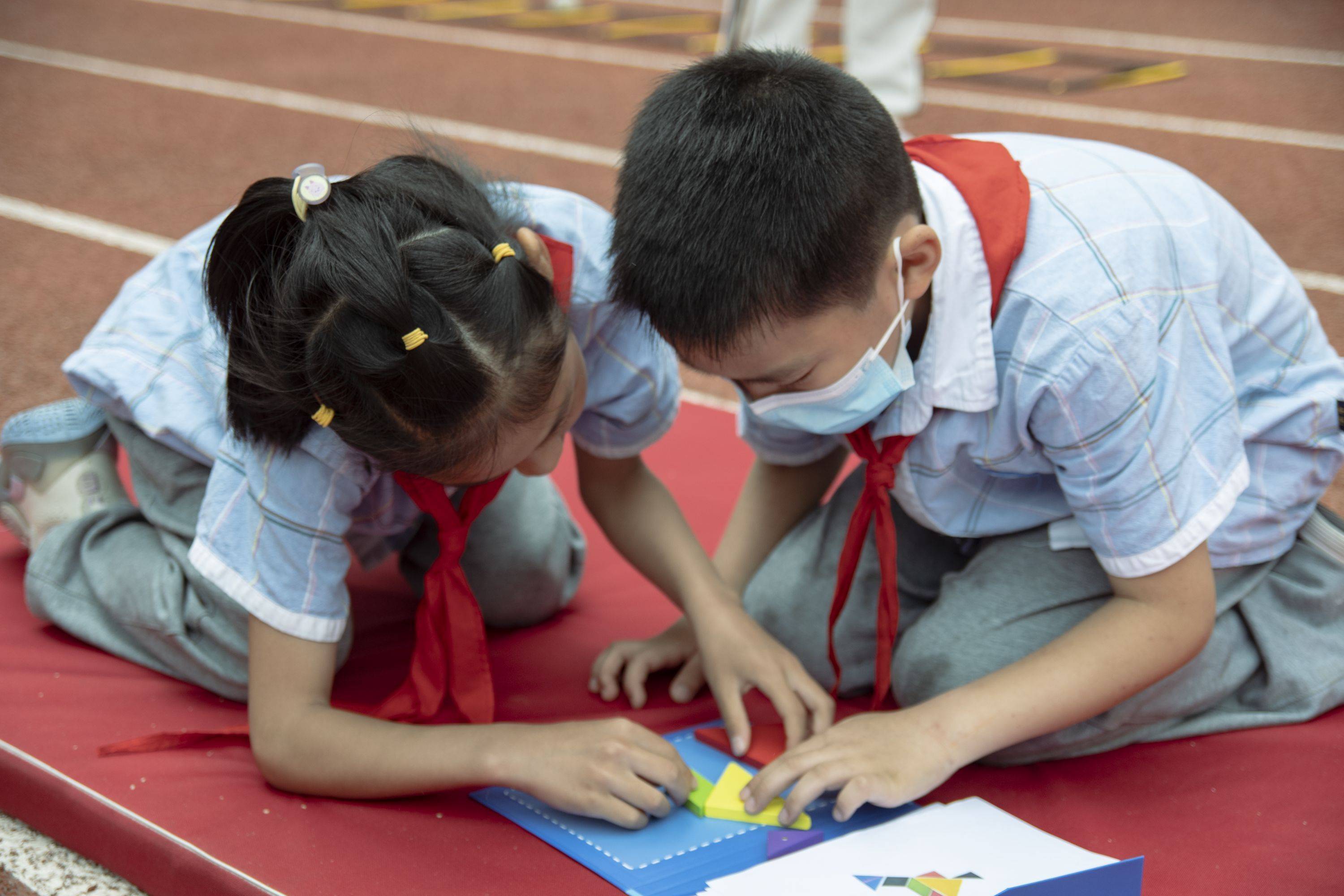 江岸区澳门路小学:一起"趣"运动 科创"乐"成长_余劲_表演_趣味