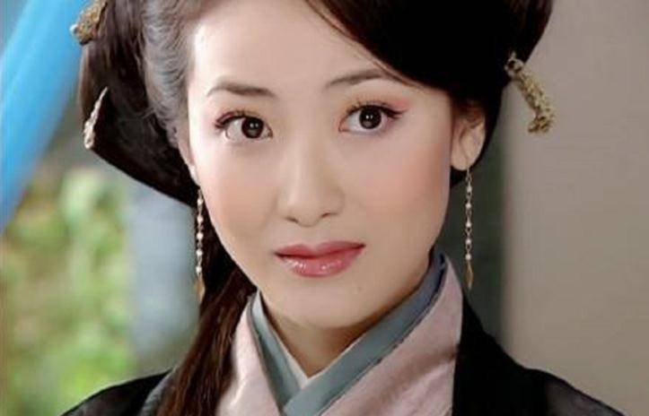 《倚天屠龙记》19年,小昭,殷素素息影多年,赵敏成