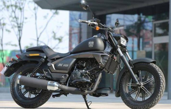 力帆旗下的巡航摩托,性能表现还不错,续航400千米,售价12680元_搜狐