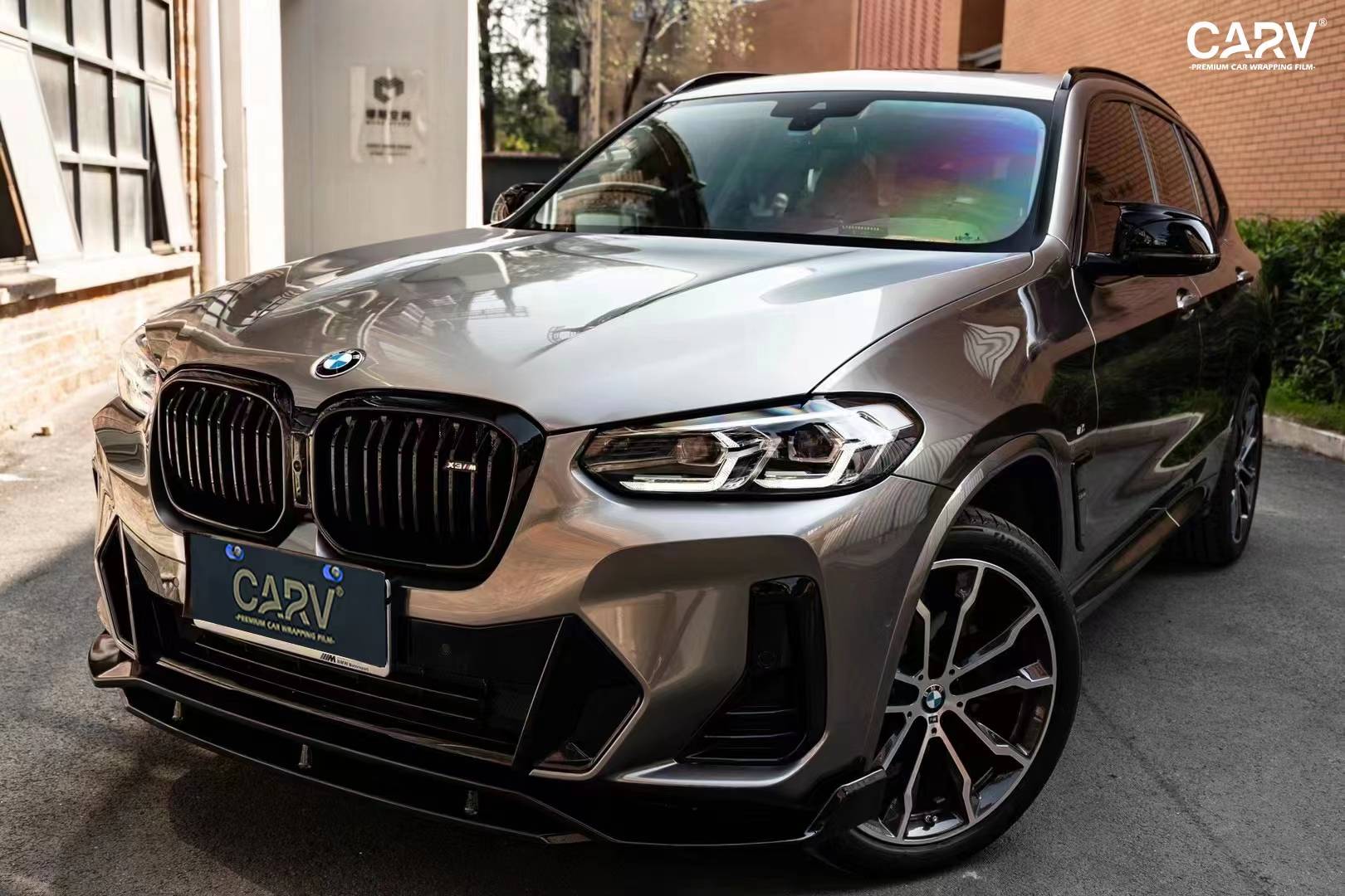 宝马x5卡孚改色膜白金液态金属银,断货王颜色上线_搜狐汽车_搜狐网