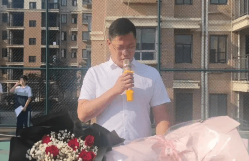 九江市华科技工学校第15周升旗仪式 (图2)