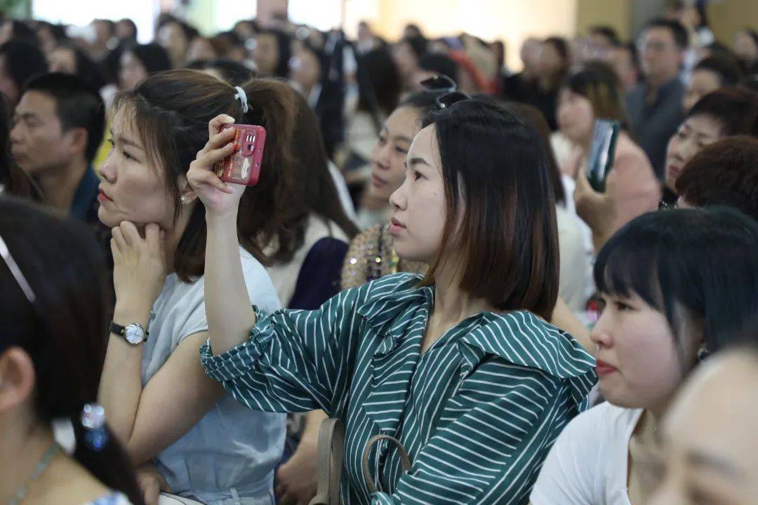 让阳光,住进每一个巴川人的心坎_孩子_邓海文_家长