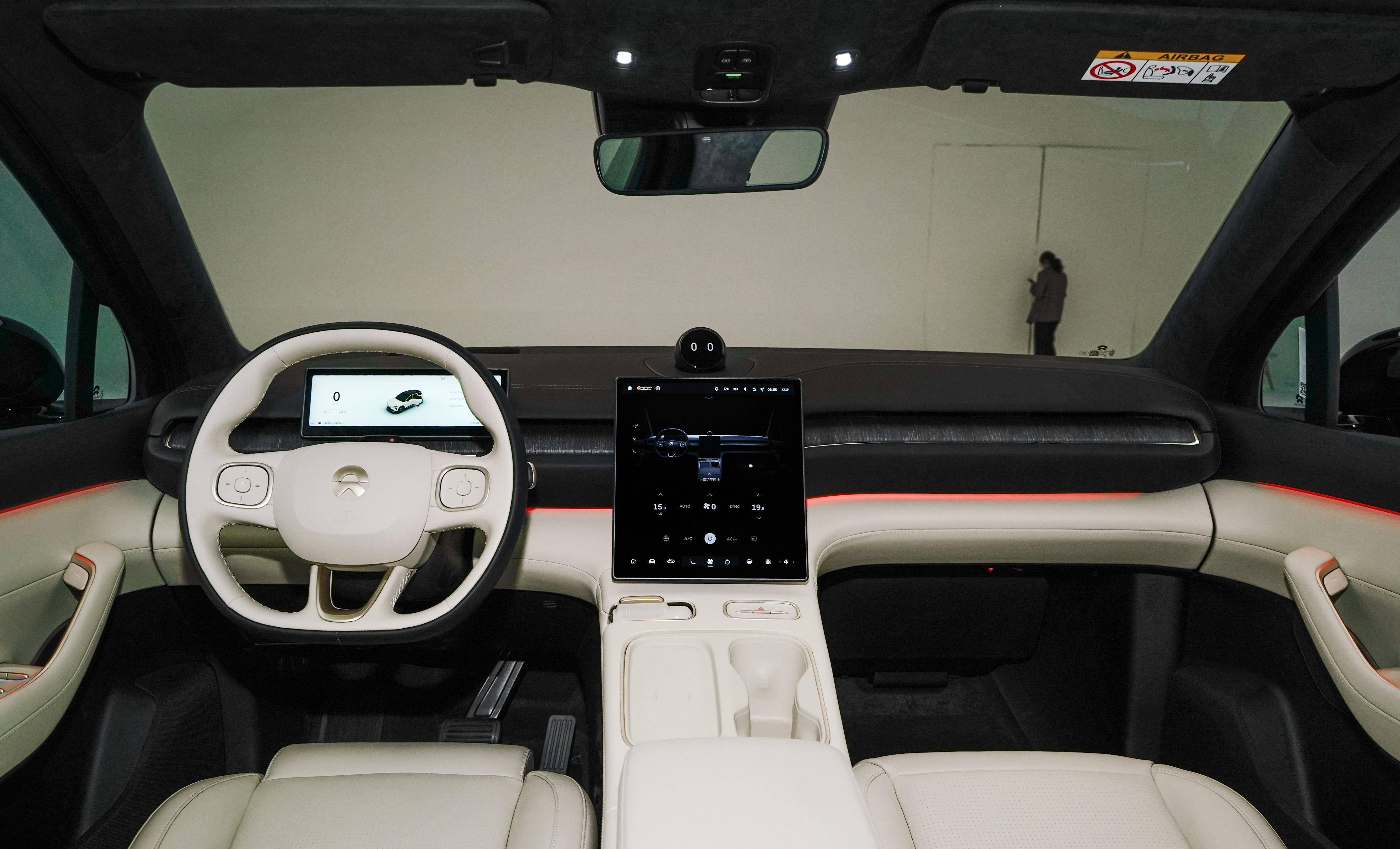 外观更年轻,全新一代蔚来es6亮相上海车展,或第二季度上市_搜狐汽车