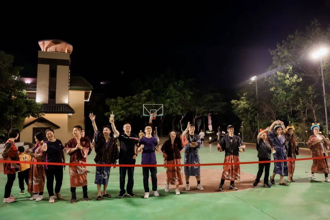 广州团建活动攻略 |来一场释放团队活力的团建活动 → 派对团建主题团建（广州拓展团建策划公司有哪些）