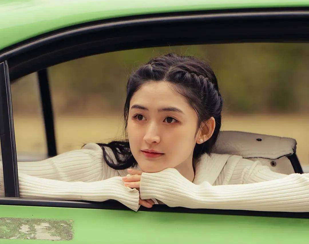 《平凡之路》康可人:凭《将夜》出道,靠朱露莎出圈,她是个卷王_表演