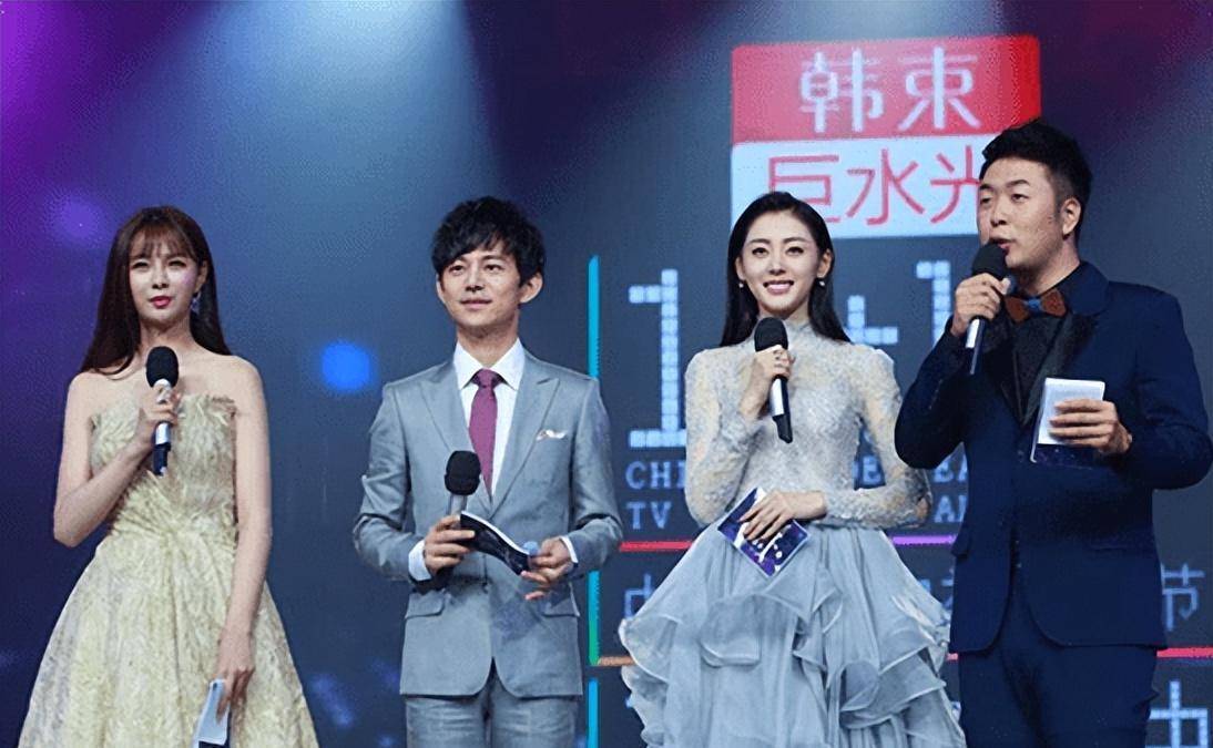 张天爱:频繁修改年龄上热搜,红毯抢邓超c位,与金晨陷抢戏风波_爱的