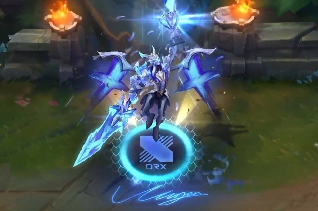 蓝白色调充满羊驼元素,剑魔荣获至臻皮肤_回城_deft_kingen