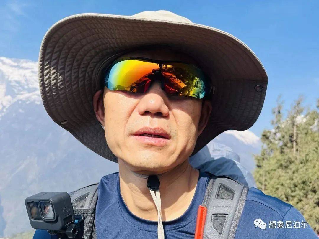 2023年中国队伍成功登顶珠穆朗玛峰_夏尔巴_先生_顶峰