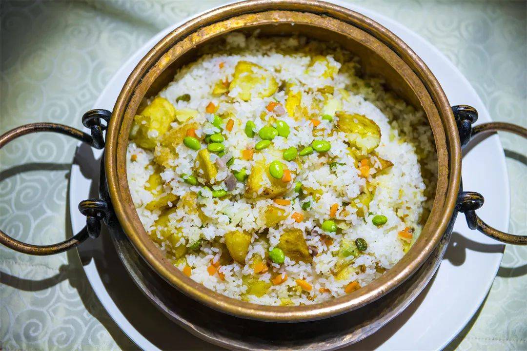 乐享云南 | 美食·抚仙湖铜锅鱼_味道_洋芋_美味