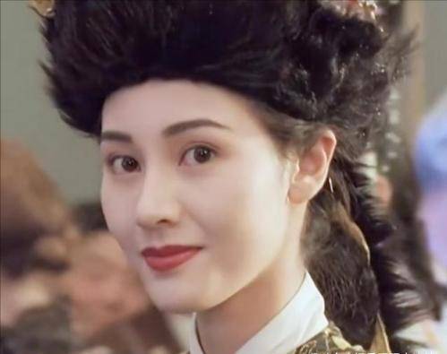 李嘉欣晒与黎姿的合照,一个50岁一个49岁,两人差距一看便知_巅峰_女神