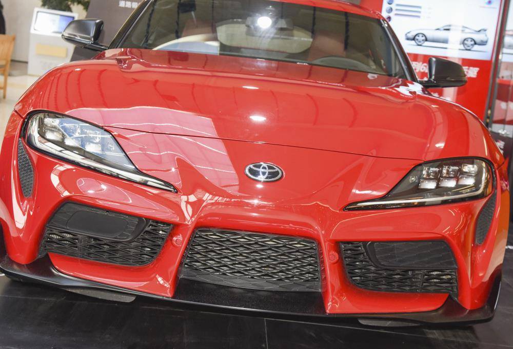 丰田"牛魔王"49.6万起,比兄弟宝马z4门槛高!