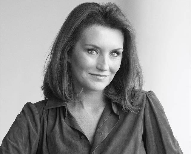 "小拿破仑"萨科齐:3任妻子都是大高个,和国宝级超模恩爱至今_塞西莉亚