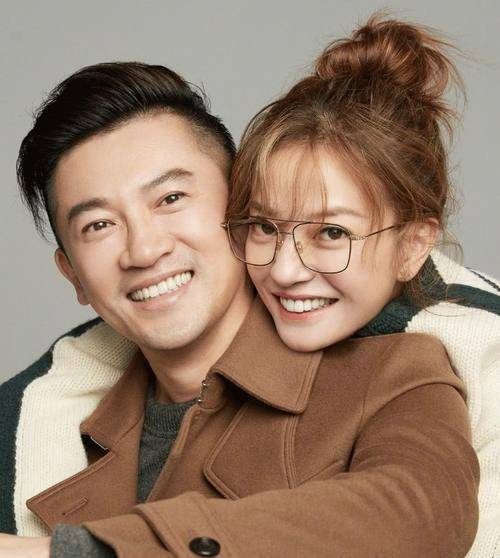 除了赵薇外,苏有朋还有另外一个绯闻女友,那就是林心如,两人在拍摄