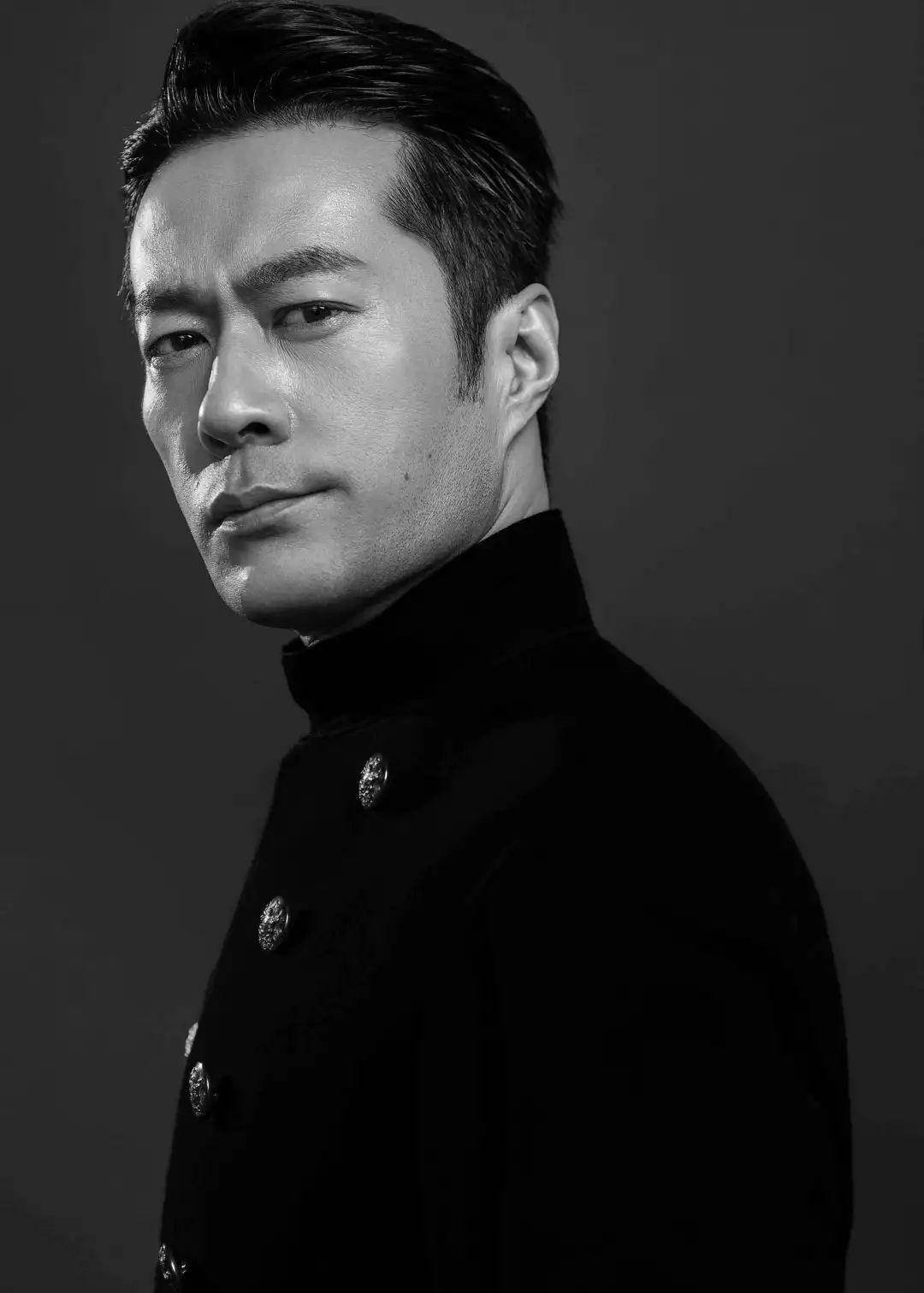 "真朋友"穆云平,真演员谭凯_表演_角色_硬汉