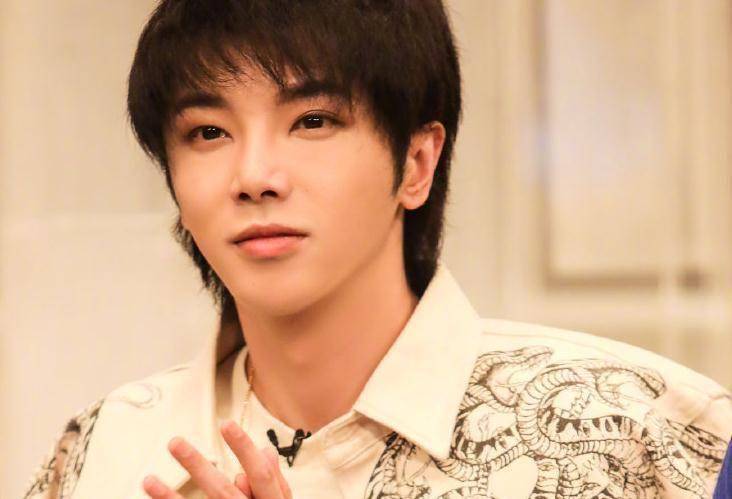 《歌手》华晨宇和周深差很多?强调自己30岁,"年龄大"很骄傲