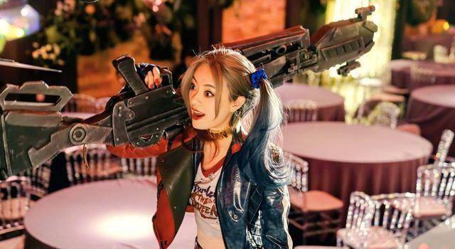 《理想之城》孙俪cos小丑女,苏筱成了钮祜禄筱,造型真霸气_马尾_职场