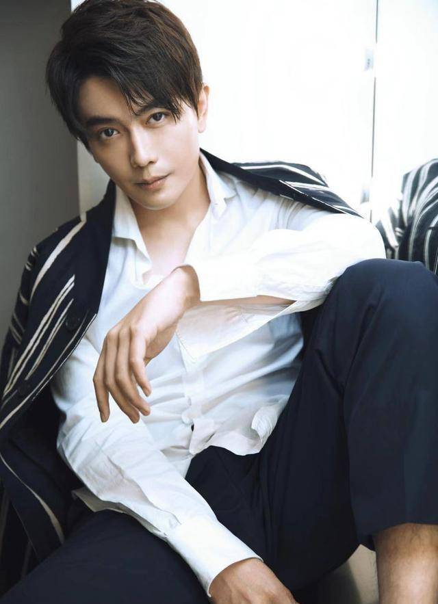 李亭哲,在接下来还有《海上繁花》《秋蝉》《锦衣之下》《封神之天启