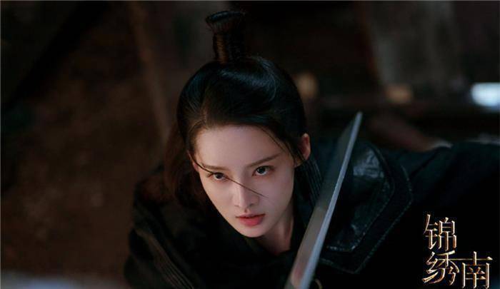 《锦绣南歌》热播,李沁又一新剧将袭,男主颜值不输"彭城王"_黄景瑜