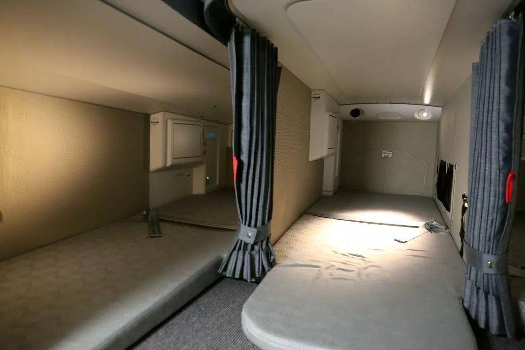 飞长途的空姐,换班后在哪里休息?