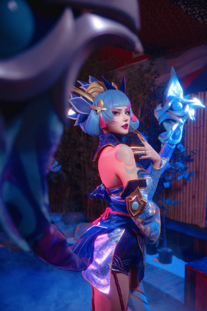 cos:英雄联盟灵魂莲华寡妇伊芙琳cosplay正片12p-努力的十八魔_伊喵