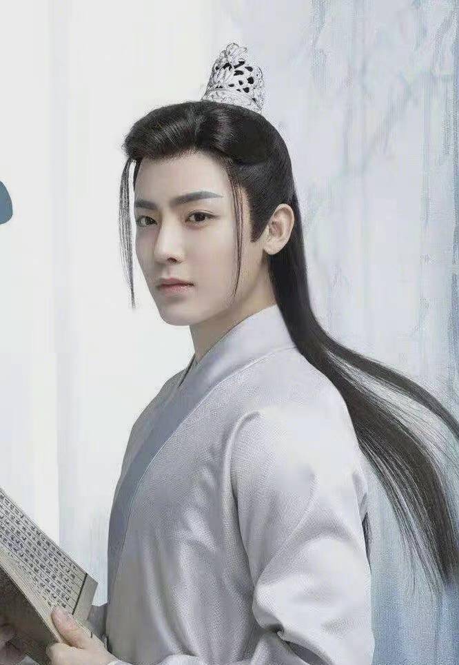 《天官赐福》中"谢怜"的选角引热议,谁才是你心目中的最佳人选呢_鹿晗