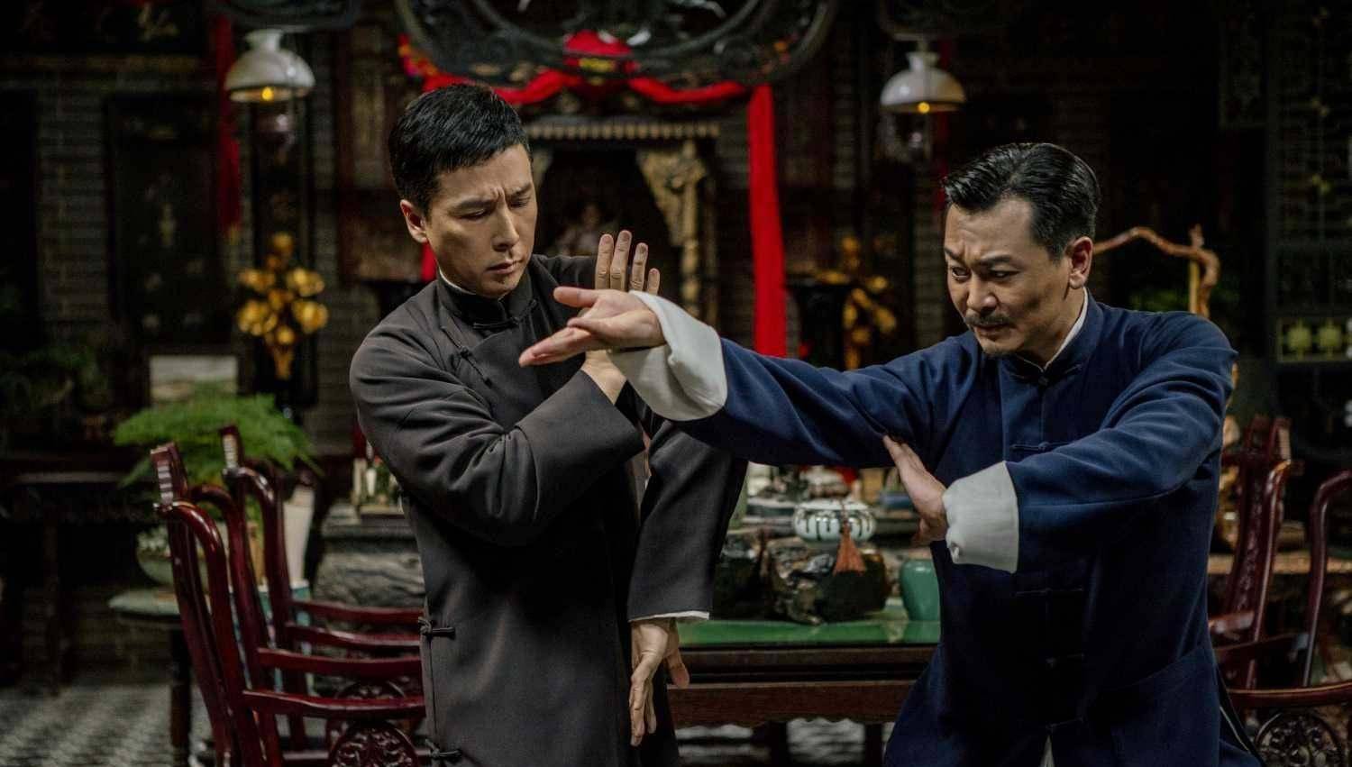 《叶问4》:从"龙的传人"到儒将"甄英雄",咏春成真正的戏霸_李小龙