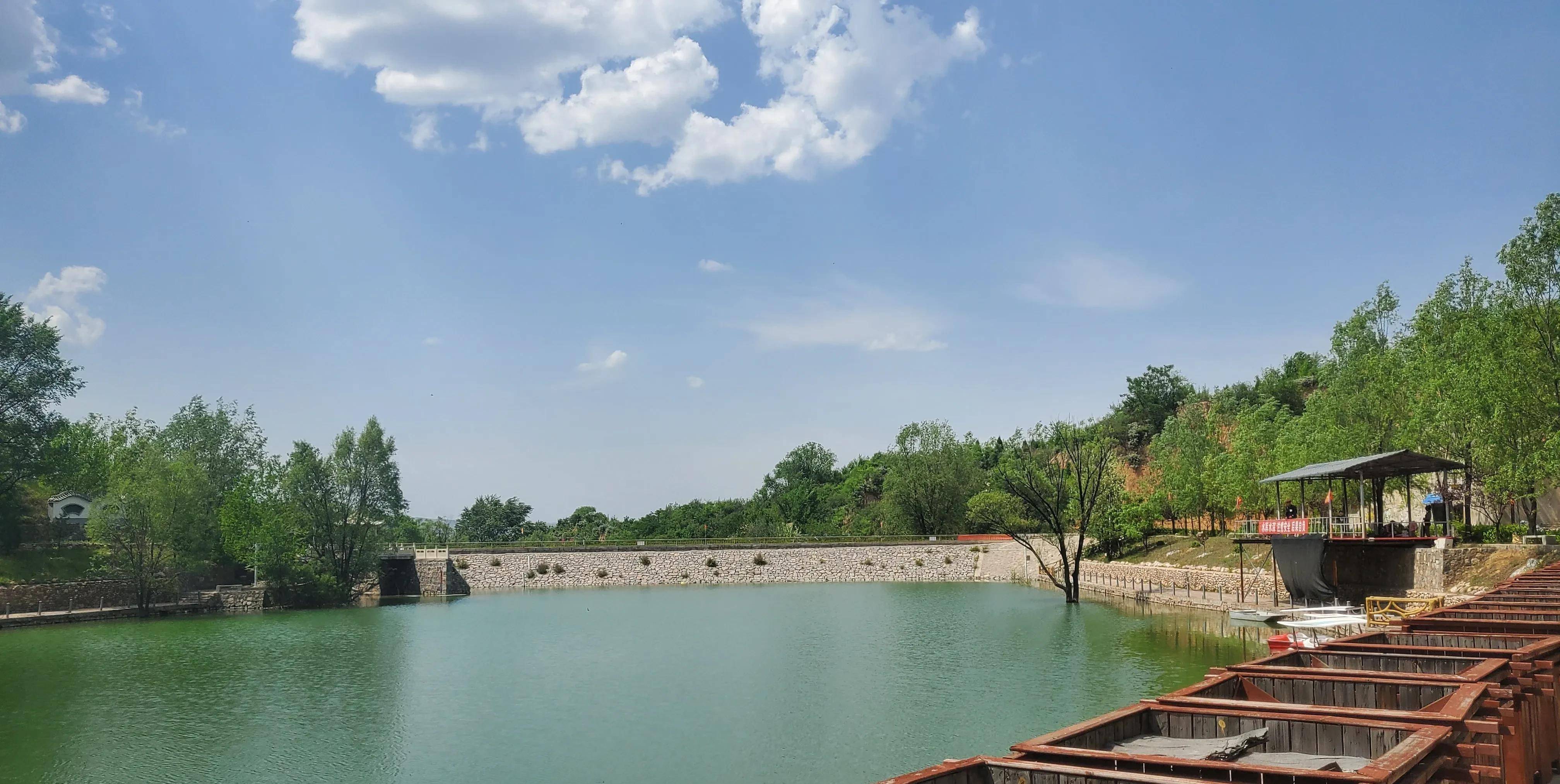 避暑好去处,平定莲花山景区,一个来了就不想走的地方_白云_因为_流水