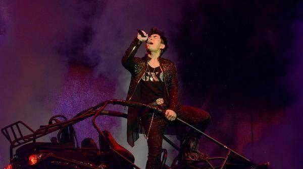 他是洋葱头,他还是绝世好男人十八年后的2016年,任贤齐将歌手与演员的