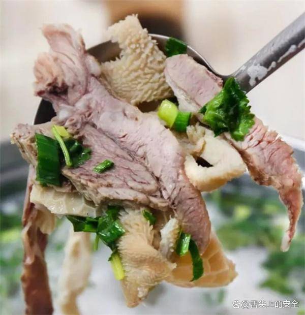 苏州人做的羊肉，堪称南方羊肉的“扛把子”，被称为“羊肉之乡”