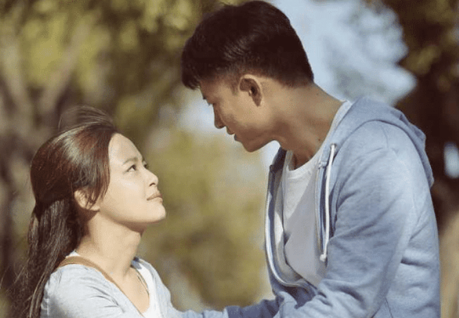 《拥抱星星的月亮》女主夏明月经历太曲折,终迎来曙光_许冲_生活_妹妹