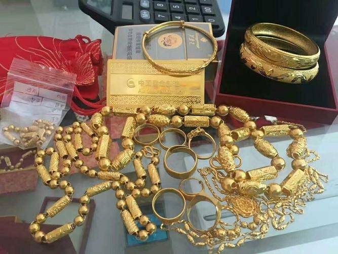典当行黄金回收价格揭秘,你以为的不一定是真的!」_欺诈_饰品_影响