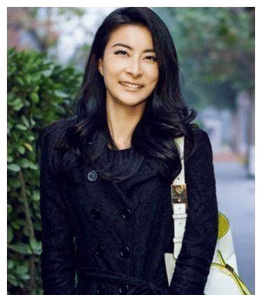 北京有"四合院"的5位明星,一个比一个厉害,李成儒紧挨着故宫_王刚