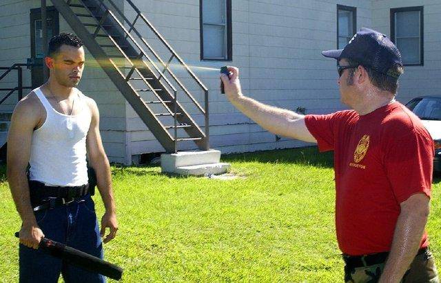 南卡罗来纳州米尔堡的男子柯里种出了世界上最辣的辣椒"卡罗来纳死神"