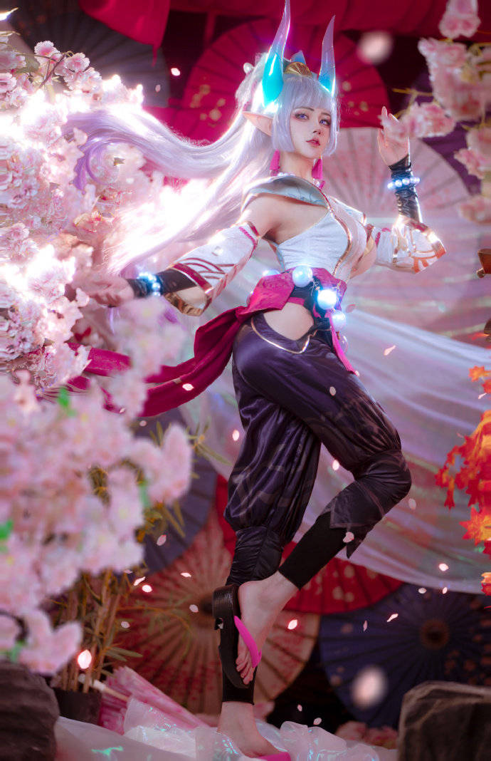 cos:英雄联盟灵魂莲华辛德拉cosplay正片12p-努力的十八魔_伊喵_白嫖