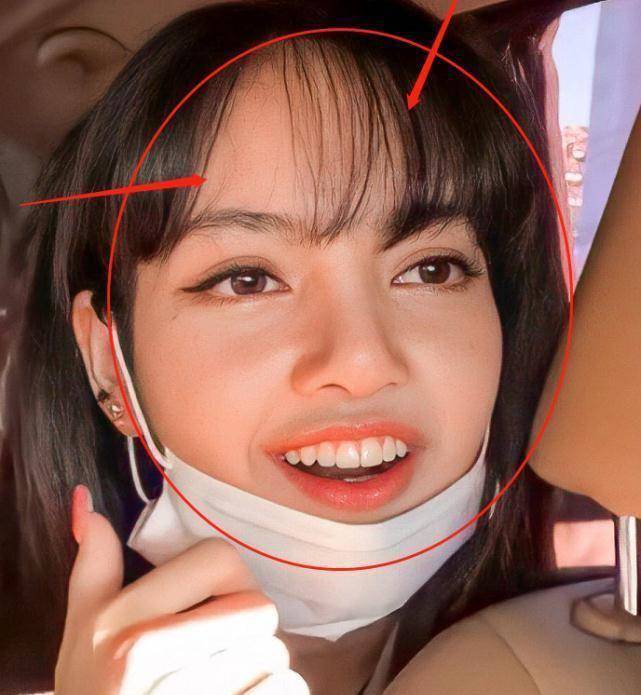 lisa生图颜值引热议,没了招牌刘海,还是你心中的人间芭比吗?