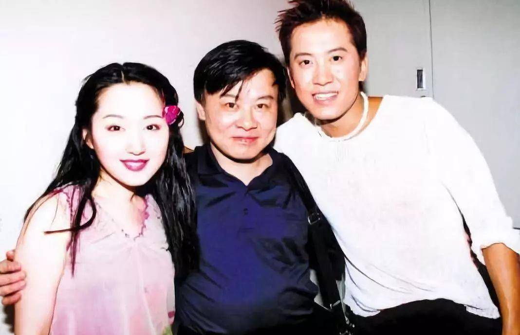 毛宁隐瞒多年的老婆终曝光,竟然是大家熟悉的她,难怪没娶杨钰莹