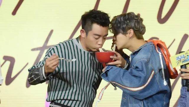 奔跑归来,baby实力演绎《双节棍》,鹿晗郑恺交杯面庆生_兄弟团_公益